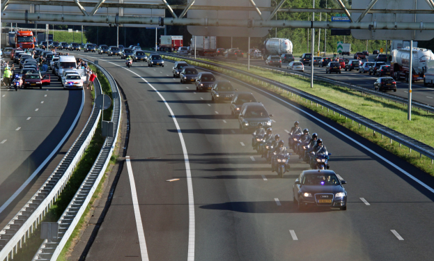 POL-SO: Verkehrsüberwachung am See
