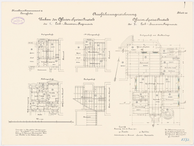 Schwarzer und weißer Grundriss des ehemaligen deutschen Bundeskanzleramts in der Bundesrepublik Deutschland, der detaillierte architektonische Layout- und Anmerkungen zeigt.