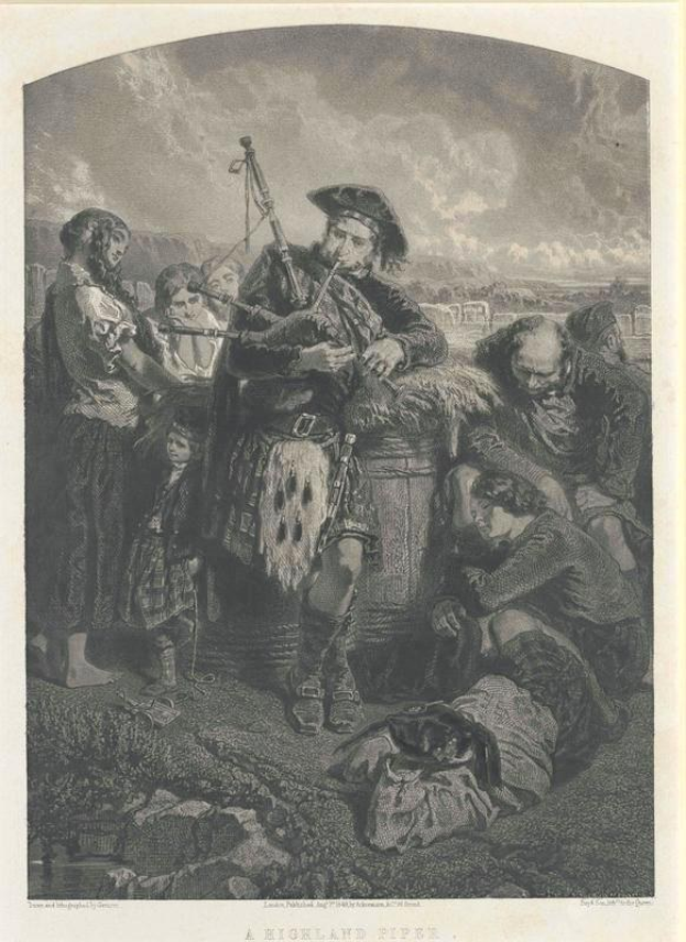 Schwarz-weißes Gravur von einem Mann, der eine Dudelsack vor einer Gruppe von Menschen unter einem bewölkten Himmel spielt, mit dem Text "Ein Highland Dudelsack" unten.